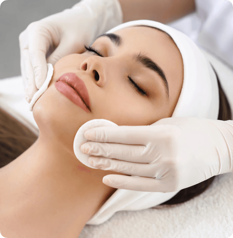 DiamondGlow® Facial